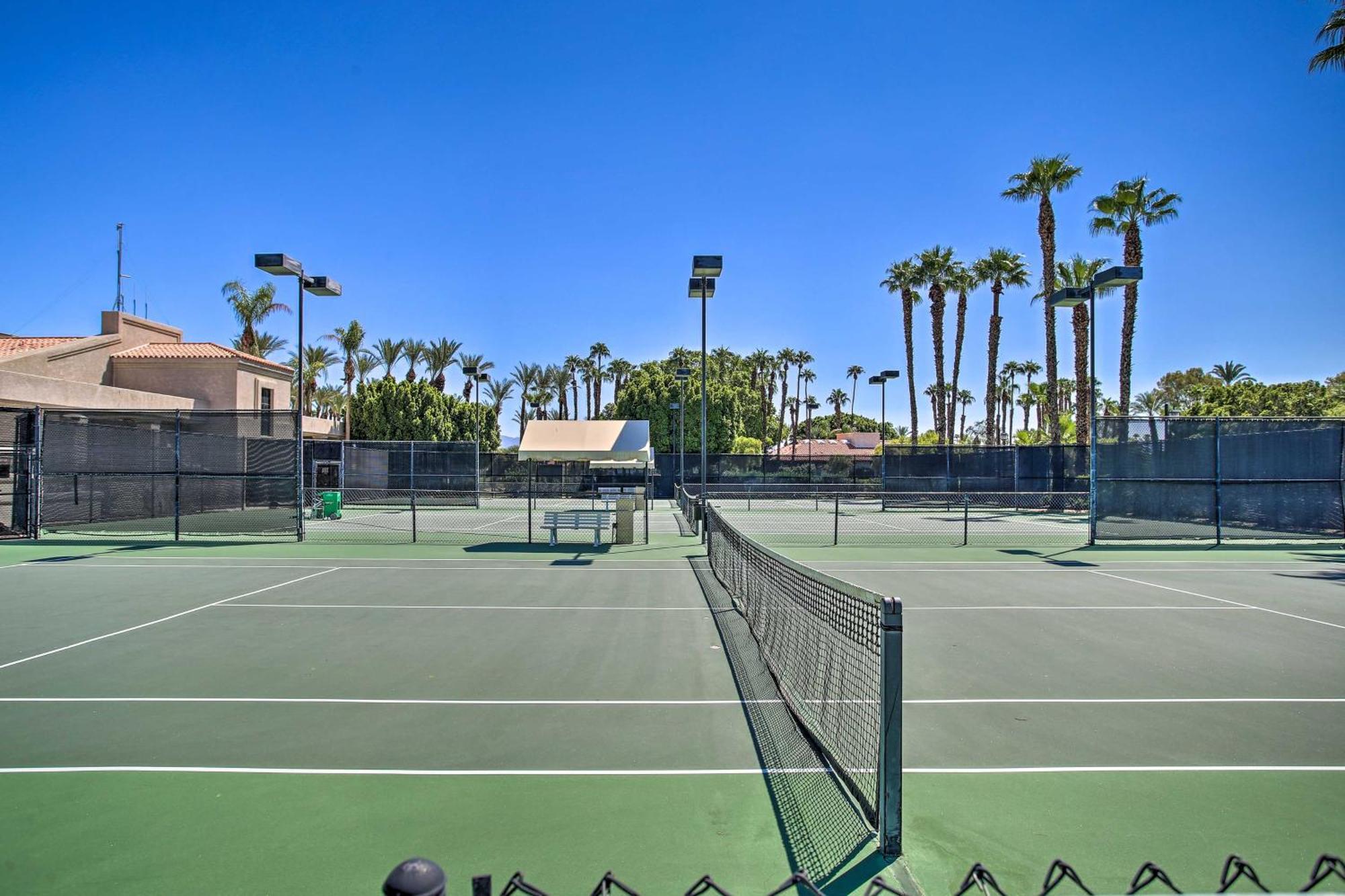 Palm Desert Retreat Pool Access And On-Site Golf! Βίλα Εξωτερικό φωτογραφία